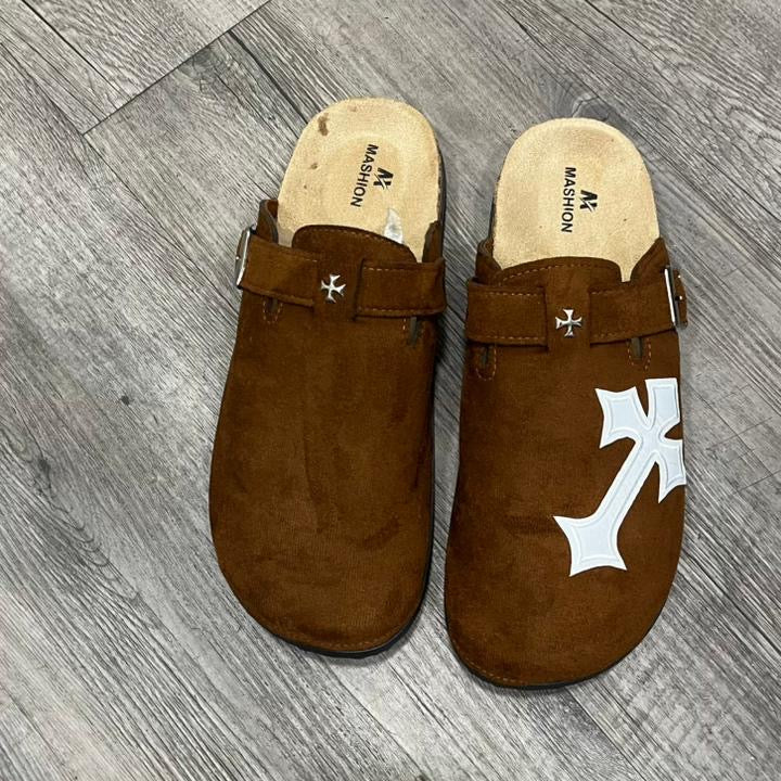 Basic Cross Clogs