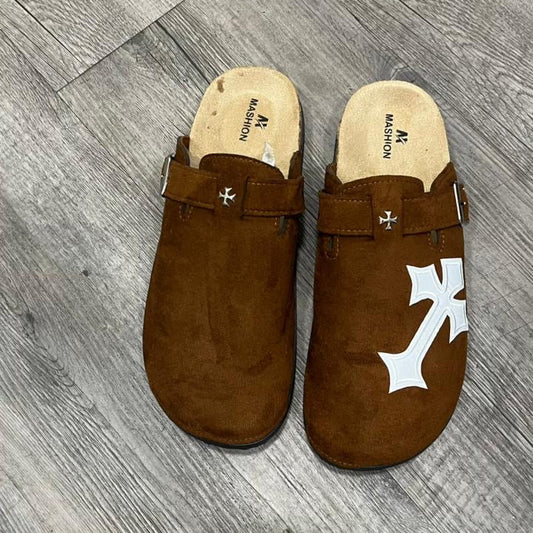 Basic Cross Clogs
